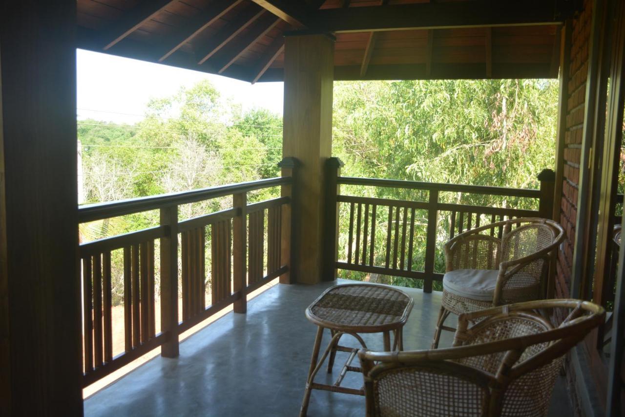 Shiva'S Beach Cabanas Tangalle Exterior foto